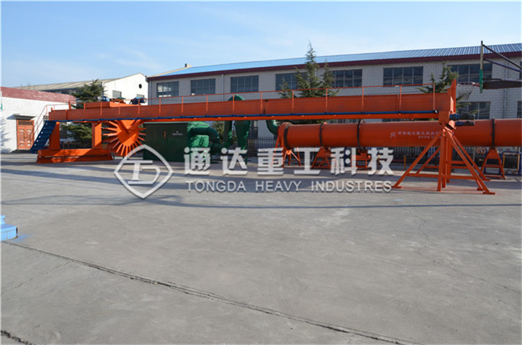 輪盤式翻堆機.jpg
