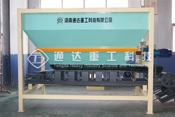 鏟車喂料機