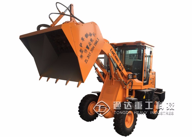 鏟車.jpg